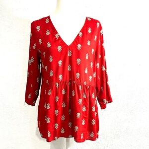 RED Indian Print Blouse, Old Navy, Size L, V-Neck, Empire Waist